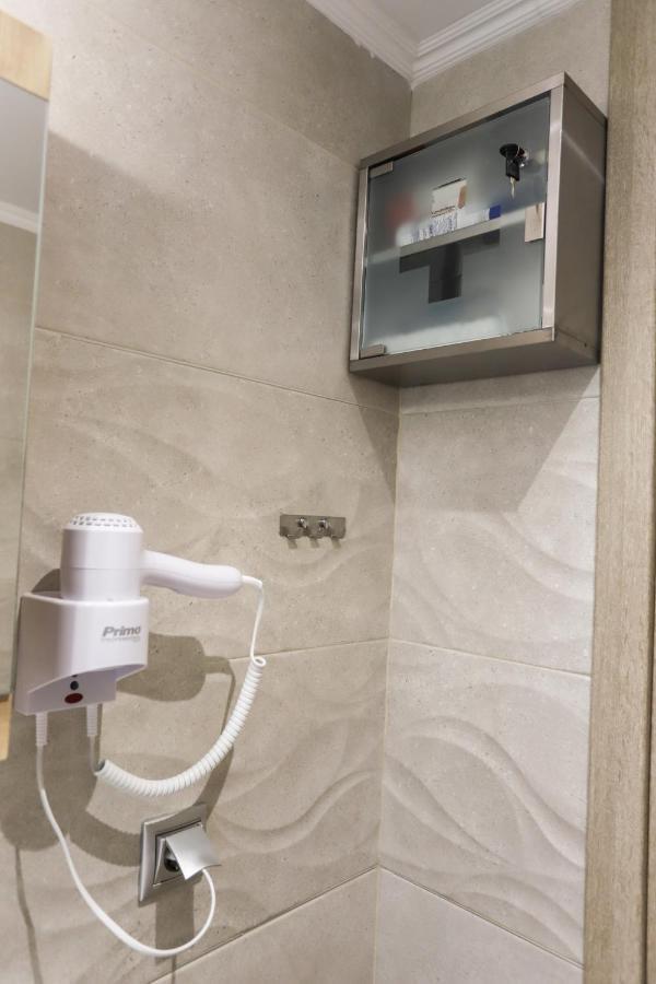 Iris Apartment Near Corfu Town コントカリ エクステリア 写真