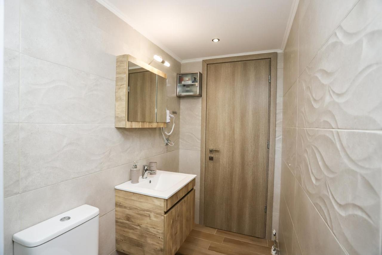 Iris Apartment Near Corfu Town コントカリ エクステリア 写真